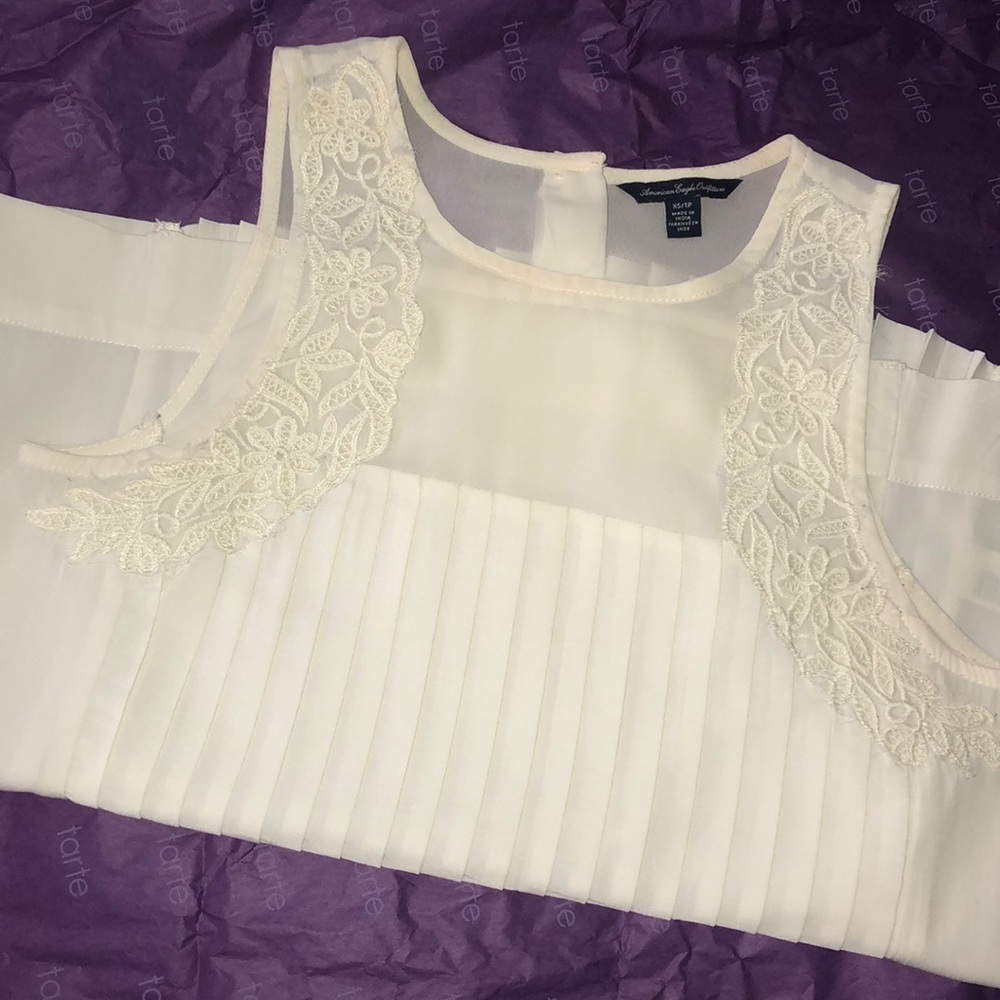american eagle lace tank